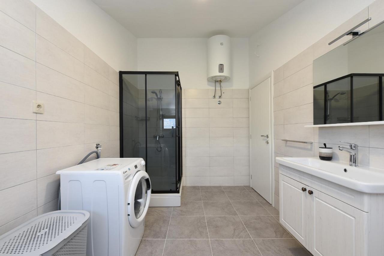 Apartman Magas With Private Pool Vinjerac Ngoại thất bức ảnh